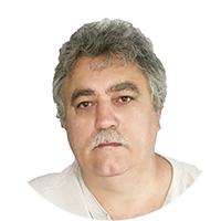 Михаил Сенин